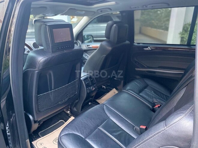 Mercedes GL 550 2007, 258,000 km - 5.5 l - Bakı