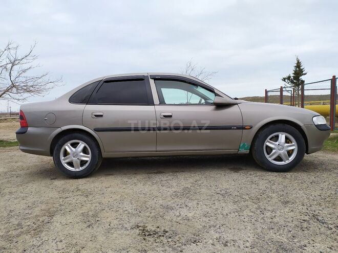 Opel Vectra 1996, 441,250 km - 2.0 l - Bakı