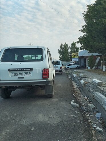 LADA (VAZ) Niva 2006, 104,000 km - 1.7 l - Şəki