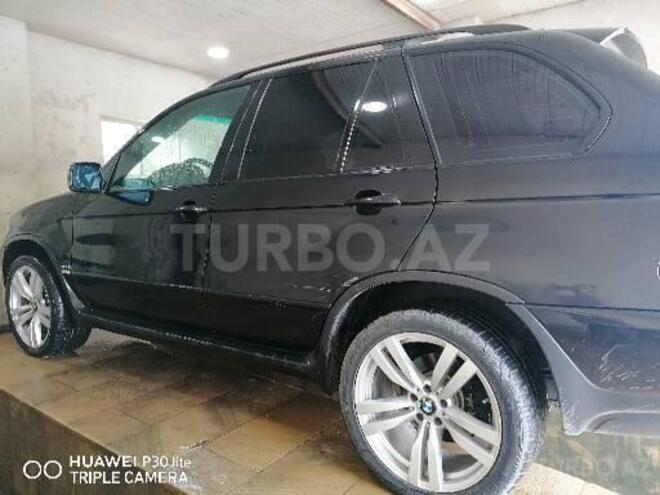 BMW X5 2004, 283,000 km - 4.4 л - Quba