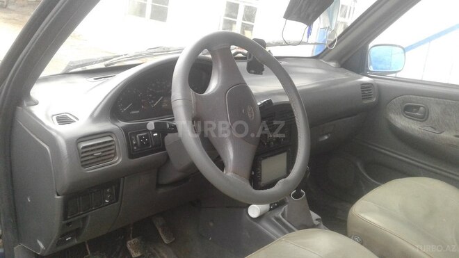 Kia Sportage 1998, 198,000 km - 2.0 l - Şamaxı