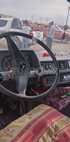 Mercedes 208 D 1994, 254,563 km - 0.3 l - Sumqayıt