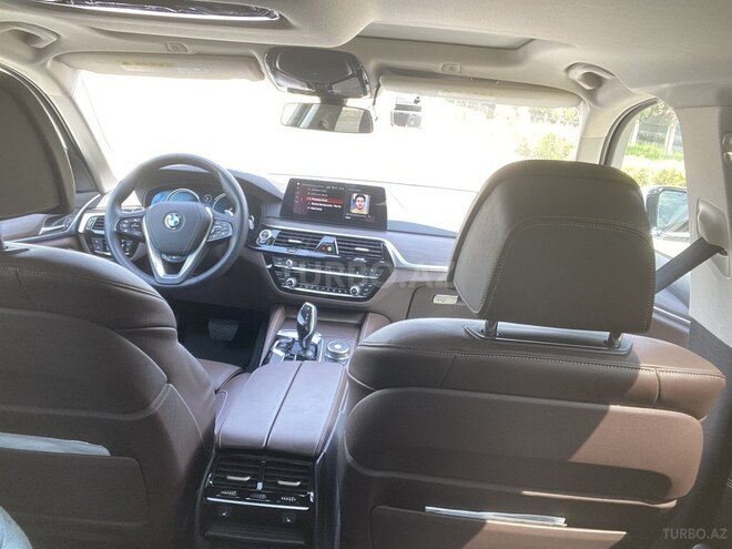BMW 520 2018, 72,500 km - 2.0 l - Bakı
