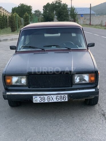 LADA (VAZ) 2107 2005, 85,000 km - 1.7 l - Qusar