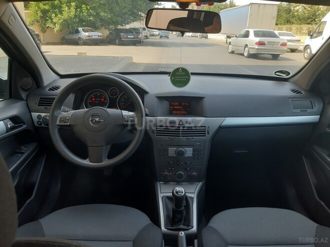 Opel Astra 2006, 115,000 km - 1.3 l - Bakı