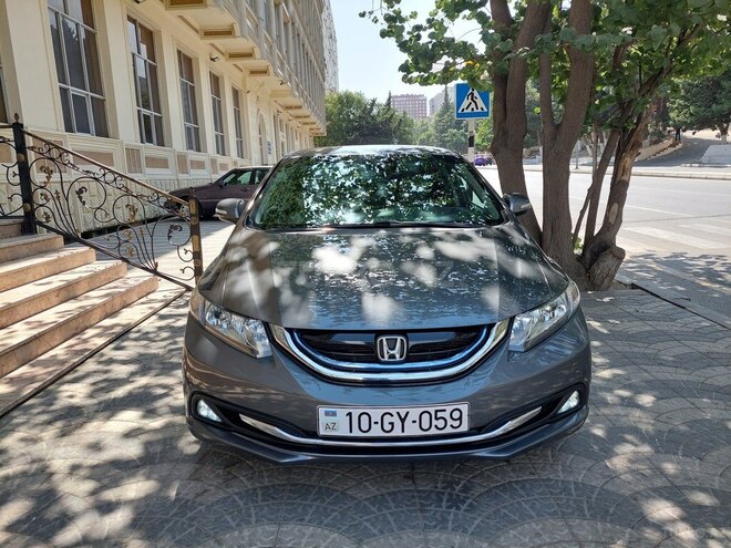 Honda Civic 2013, 75,000 km - 1.5 l - Bakı