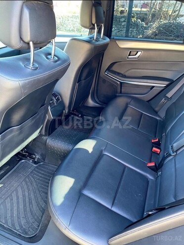 Mercedes E 220 2013, 166,700 km - 2.2 l - Bakı