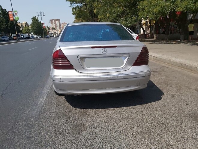 Mercedes C 220 2001, 365,000 km - 2.2 л - Bakı