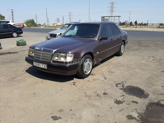 Mercedes E 250 1992, 250,000 km - 2.5 l - Bakı