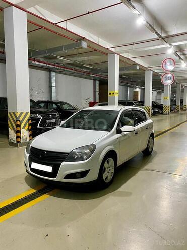 Opel Astra 2010, 188,300 km - 1.3 l - Bakı