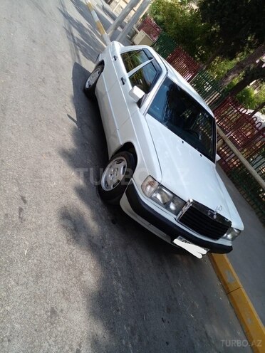 Mercedes 190 1991, 321,222 km - 2.0 l - Sumqayıt