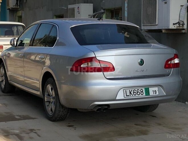 Skoda Superb 2011, 16,200 km - 1.8 л - Şəmkir