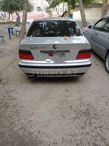 BMW 318 1994, 23,000 km - 0.1 l - Qəbələ