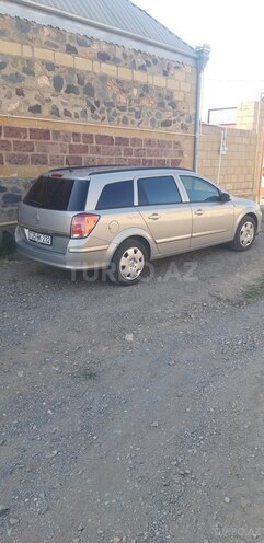 Opel Astra 2006, 169,200 km - 1.4 l - Göygöl
