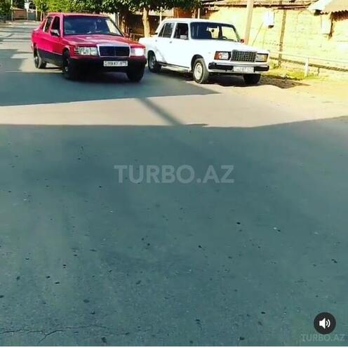 Mercedes 190 1991, 451,234 km - 0.3 l - Yardımlı
