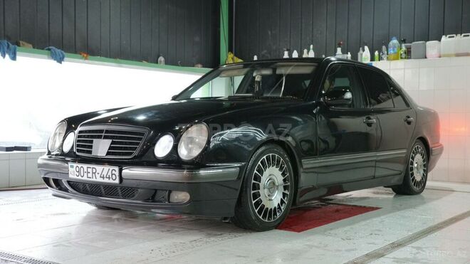 Mercedes E 280 2001, 216,000 km - 2.8 l - Bakı