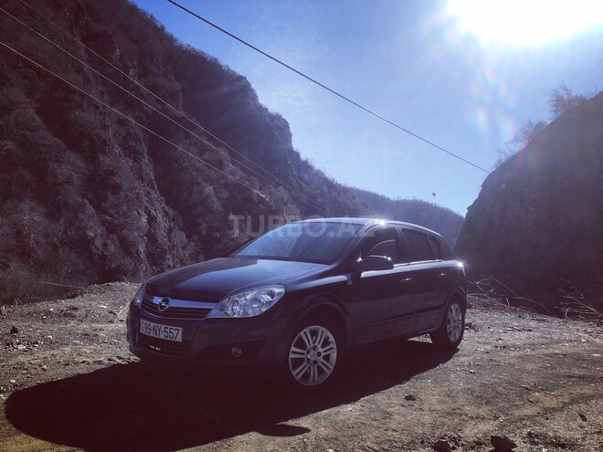 Opel Astra 2009, 282,000 km - 1.3 л - Bakı