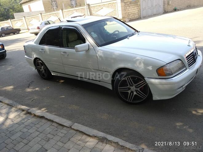 Mercedes C 240 1997, 290,000 km - 2.3 l - Masallı