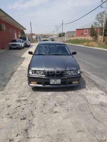 BMW 320 1995, 450,000 km - 2.5 l - Bakı