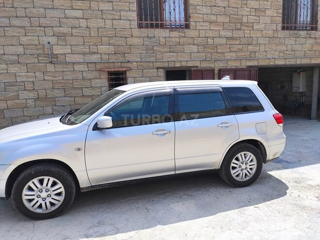 Mitsubishi Airtrek 2001, 223,000 km - 2.0 л - Bakı