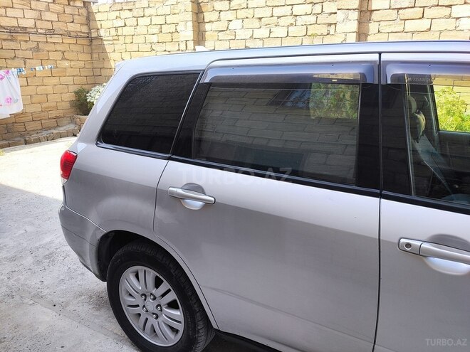Mitsubishi Airtrek 2001, 223,000 km - 2.0 л - Bakı