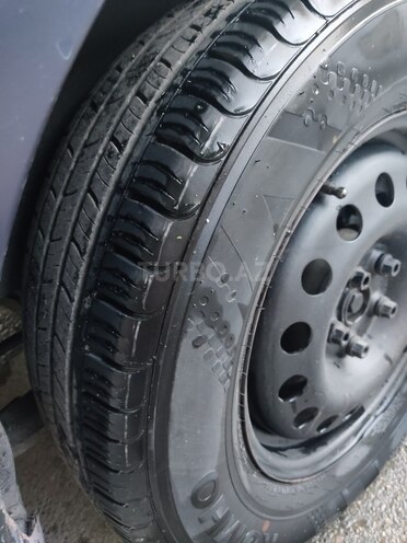 Volkswagen Touran 2011, 401,230 km - 1.9 l - Bakı