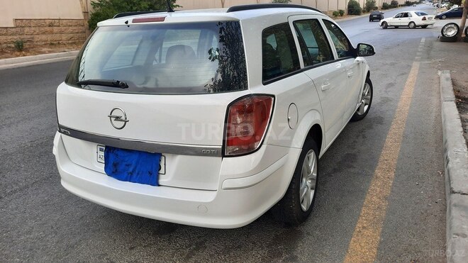 Opel Astra 2009, 175,000 km - 1.3 l - Bakı