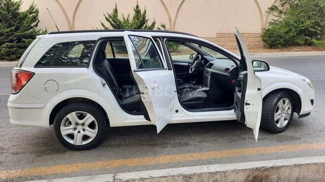 Opel Astra 2009, 175,000 km - 1.3 l - Bakı