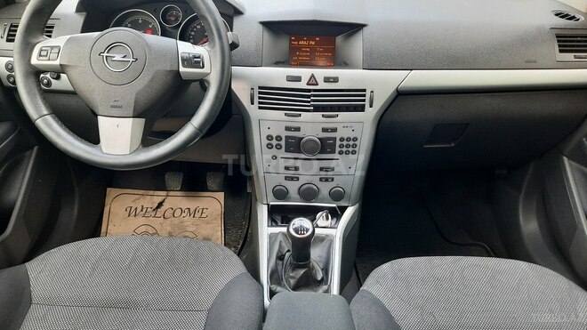 Opel Astra 2009, 175,000 km - 1.3 l - Bakı