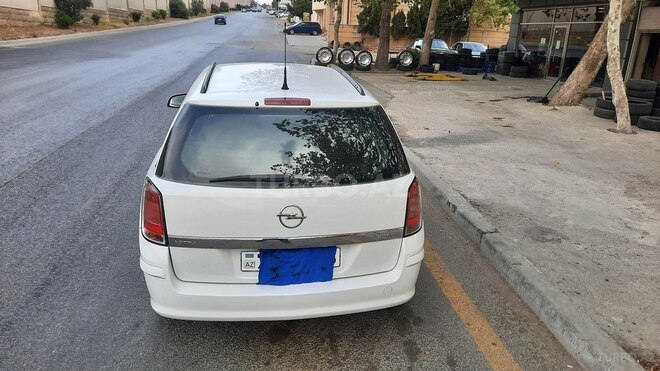 Opel Astra 2009, 175,000 km - 1.3 l - Bakı