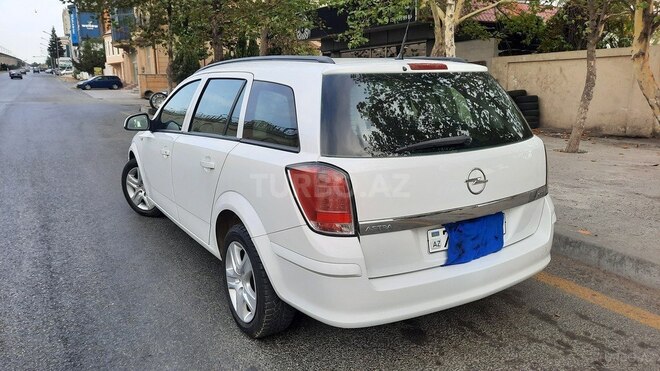 Opel Astra 2009, 175,000 km - 1.3 l - Bakı