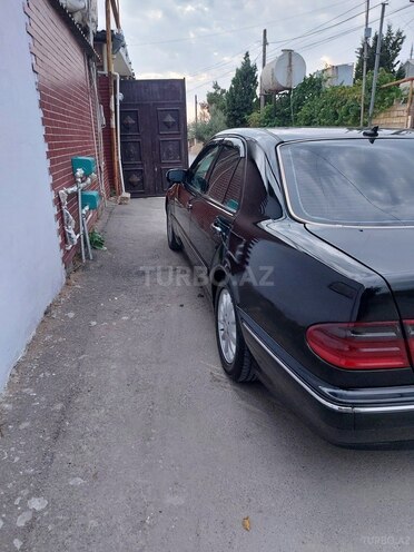 Mercedes E 220 1999, 400,200 km - 2.2 l - Xırdalan