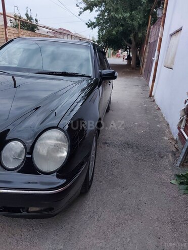 Mercedes E 220 1999, 400,200 km - 2.2 l - Xırdalan