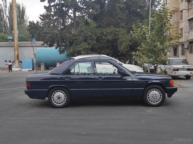 Mercedes 190 1991, 287,840 km - 2.0 l - Bakı