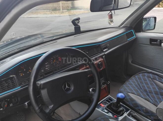 Mercedes 190 1991, 287,840 km - 2.0 l - Bakı