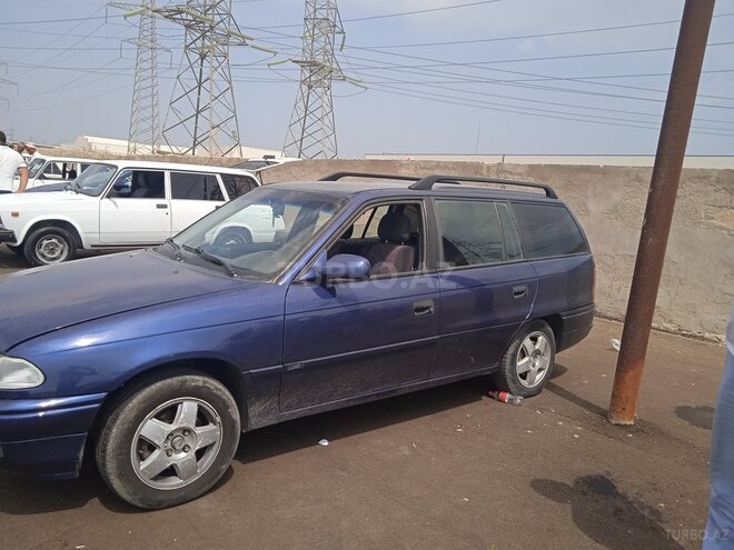 Opel Astra 1997, 333,199 km - 2.0 l - Bakı