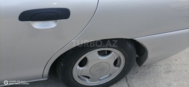 Ford Mondeo 1994, 350,000 km - 1.8 l - Şəki
