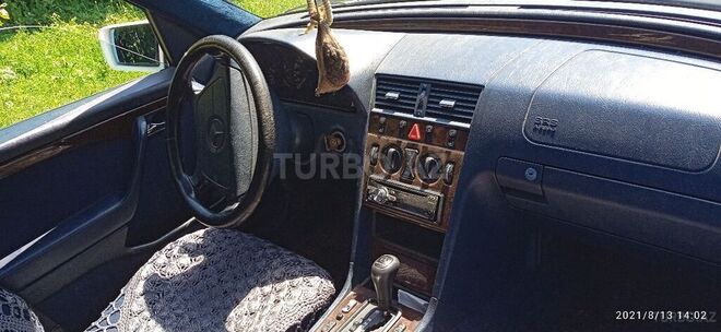 Mercedes C 180 1996, 342,000 km - 0.2 l - Zaqatala