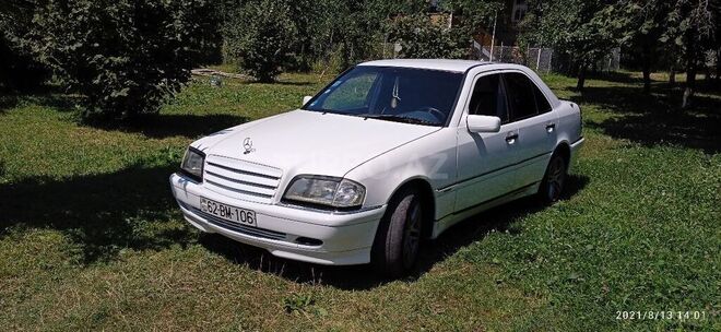 Mercedes C 180 1996, 342,000 km - 0.2 l - Zaqatala