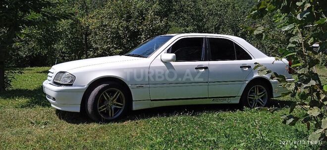 Mercedes C 180 1996, 342,000 km - 0.2 l - Zaqatala