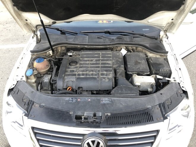 Volkswagen Passat 2005, 319,000 km - 2.0 l - Sumqayıt
