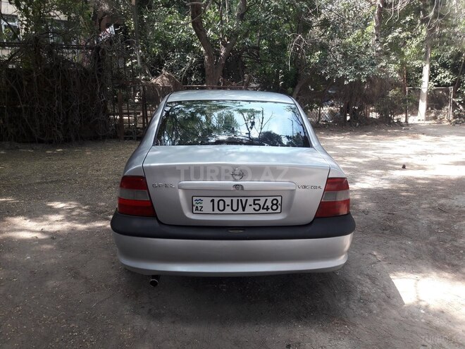 Opel Vectra 1998, 285,632 km - 2.0 l - Bakı