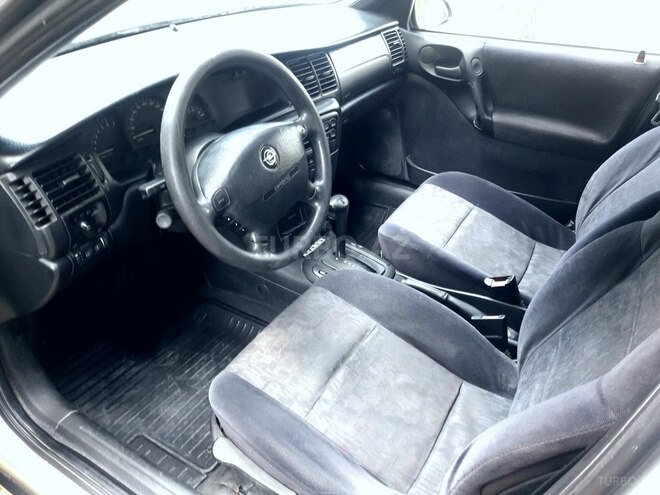 Opel Vectra 1998, 285,632 km - 2.0 l - Bakı