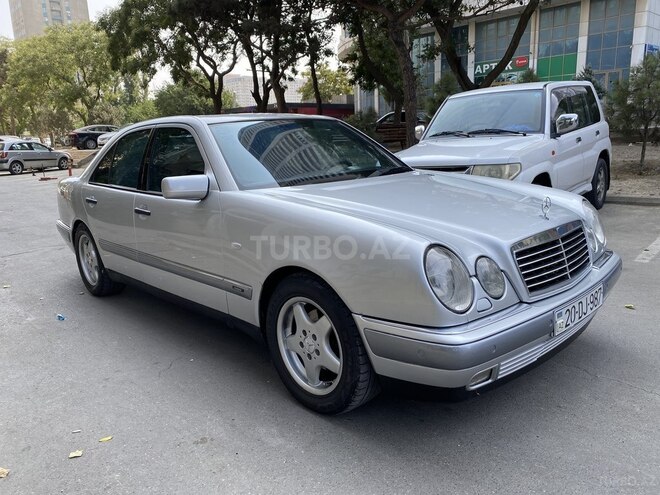 Mercedes E 240 1997, 344,000 km - 2.6 l - Bakı