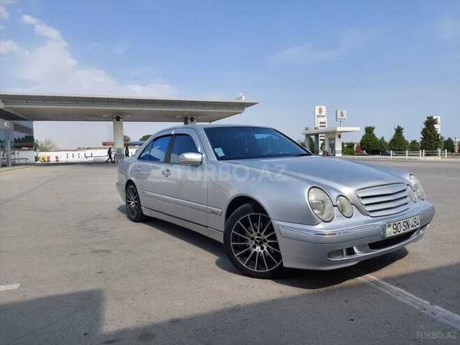 Mercedes E 240 2001, 170,000 km - 2.4 l - Bakı
