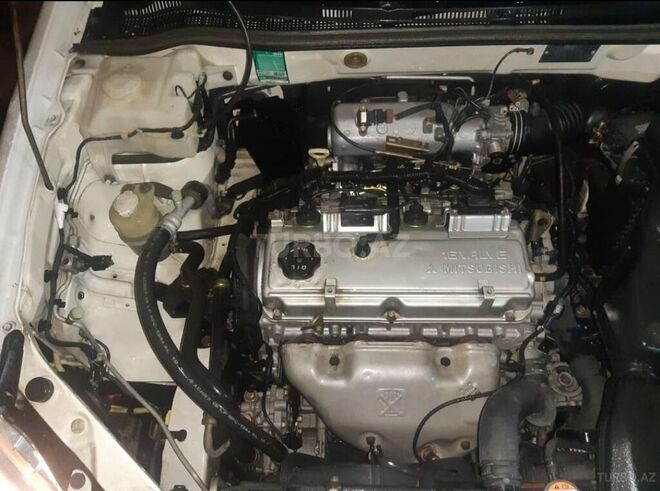 Mitsubishi Airtrek 2002, 212,000 km - 2.0 l - Bakı