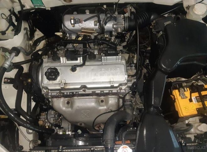 Mitsubishi Airtrek 2002, 212,000 km - 2.0 l - Bakı