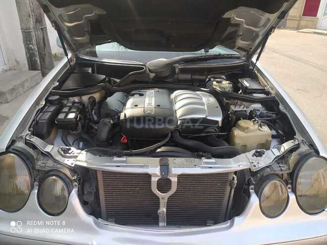Mercedes E 220 2001, 512 km - 2.2 l - Bakı