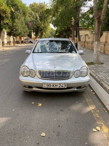 Mercedes C 200 2000, 277,000 km - 2.0 l - Gəncə