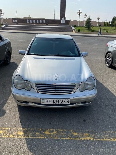 Mercedes C 200 2000, 277,000 km - 2.0 l - Gəncə
